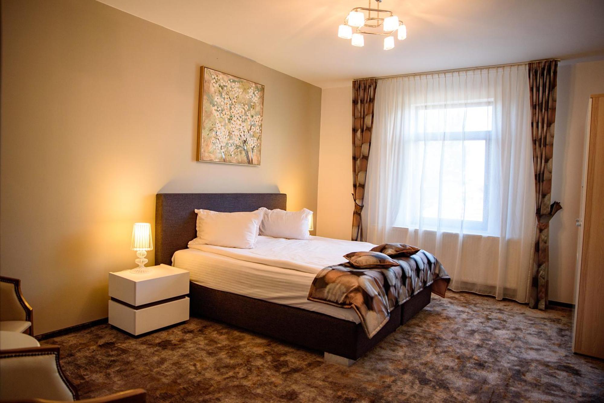Hotel Stefani ซีบิว ภายนอก รูปภาพ
